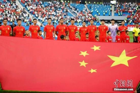 组长见此，连忙质问：这又是怎么回事？。
